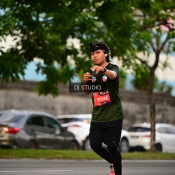 Runner Photo 4126388
