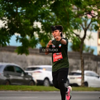 Runner Photo 4126396