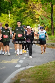 Runner Photo 4126420