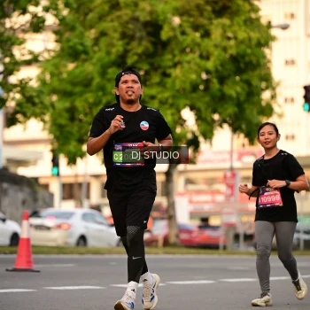 Runner Photo 4126422