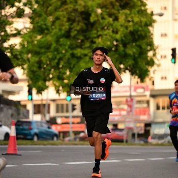 Runner Photo 4126450