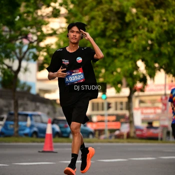 Runner Photo 4126471