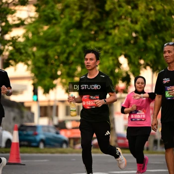 Runner Photo 4126568