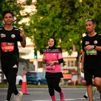 Runner Photo 4126576