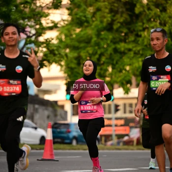Runner Photo 4126578