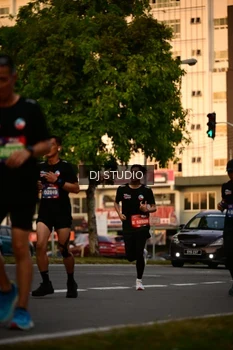 Runner Photo 4126591