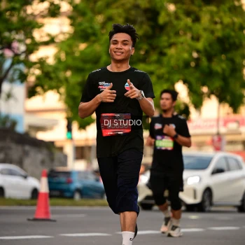 Runner Photo 4126660