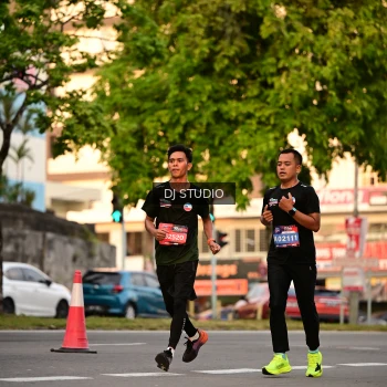 Runner Photo 4126715