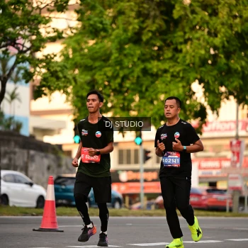 Runner Photo 4126718