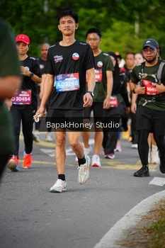 Runner Photo 4126742