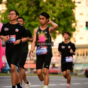 Runner Photo 4126757