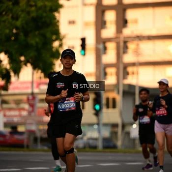 Runner Photo 4126774