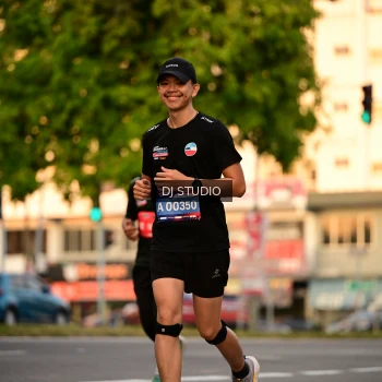 Runner Photo 4126785