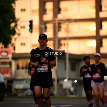 Runner Photo 4126852