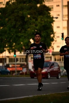 Runner Photo 4126864