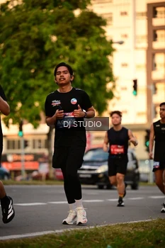 Runner Photo 4126886