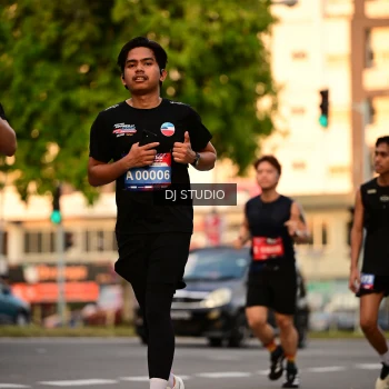 Runner Photo 4126887