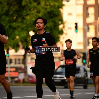 Runner Photo 4126891
