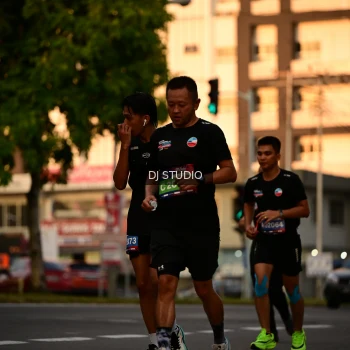 Runner Photo 4126901