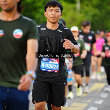 Runner Photo 4126909