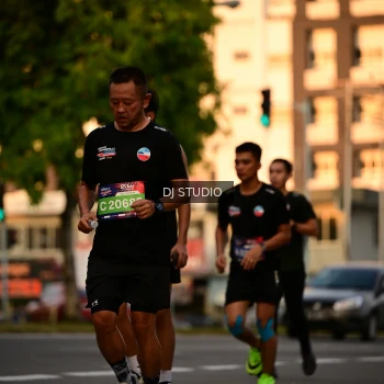 Runner Photo 4126911