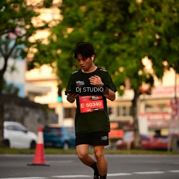 Runner Photo 4126968