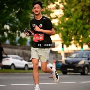 Runner Photo 4127018
