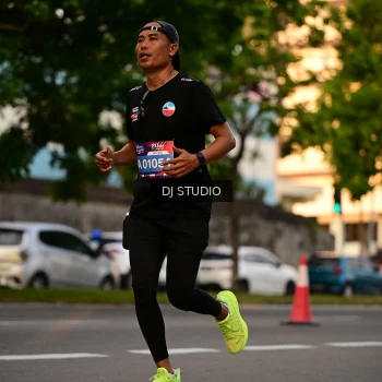 Runner Photo 4127024