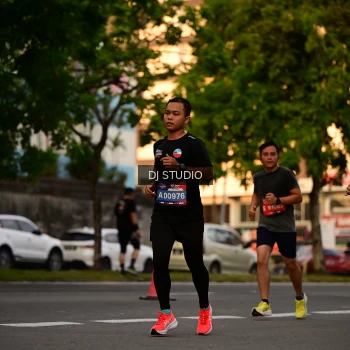 Runner Photo 4127037