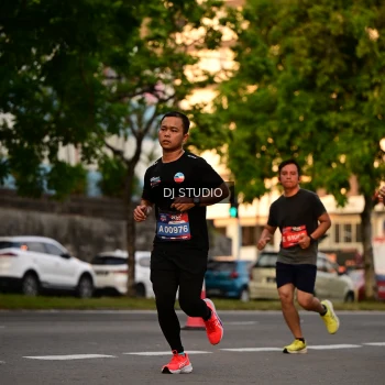 Runner Photo 4127041