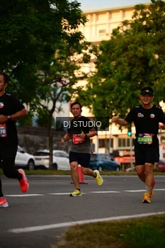 Runner Photo 4127042