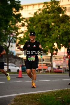 Runner Photo 4127053