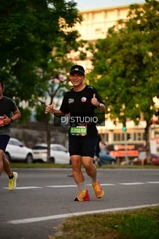 Runner Photo 4127060
