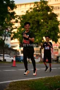 Runner Photo 4127069