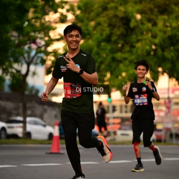 Runner Photo 4127077