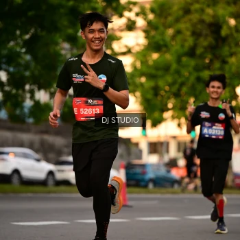Runner Photo 4127085
