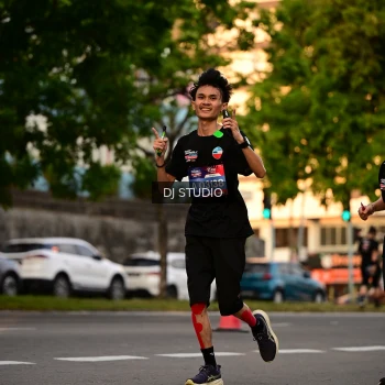 Runner Photo 4127090