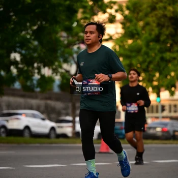 Runner Photo 4127114
