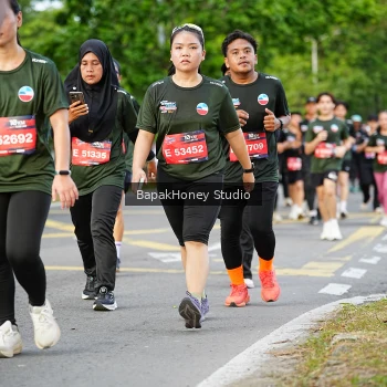 Runner Photo 4127115