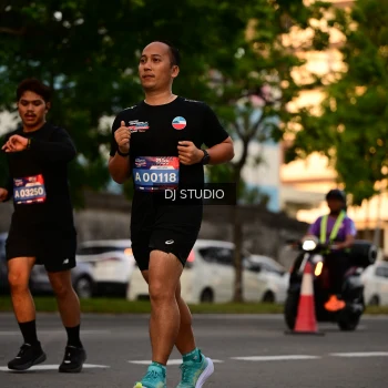 Runner Photo 4127157