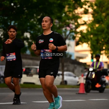 Runner Photo 4127159