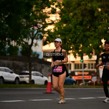 Runner Photo 4127165