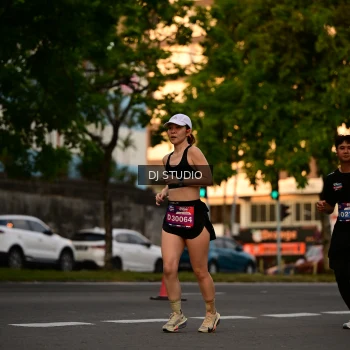 Runner Photo 4127168