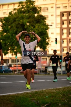 Runner Photo 4127222