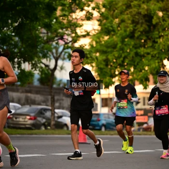 Runner Photo 4127325