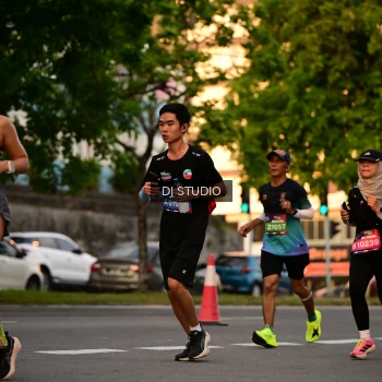 Runner Photo 4127329