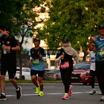 Runner Photo 4127337