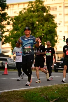 Runner Photo 4127354
