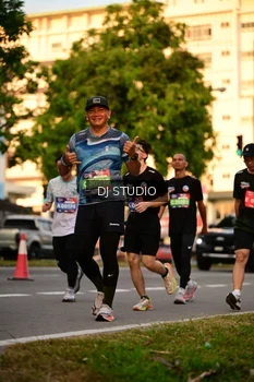 Runner Photo 4127357