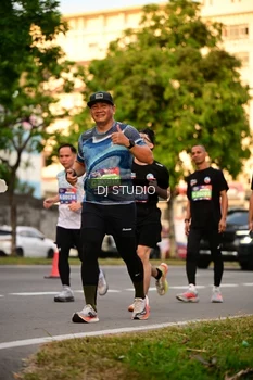 Runner Photo 4127358